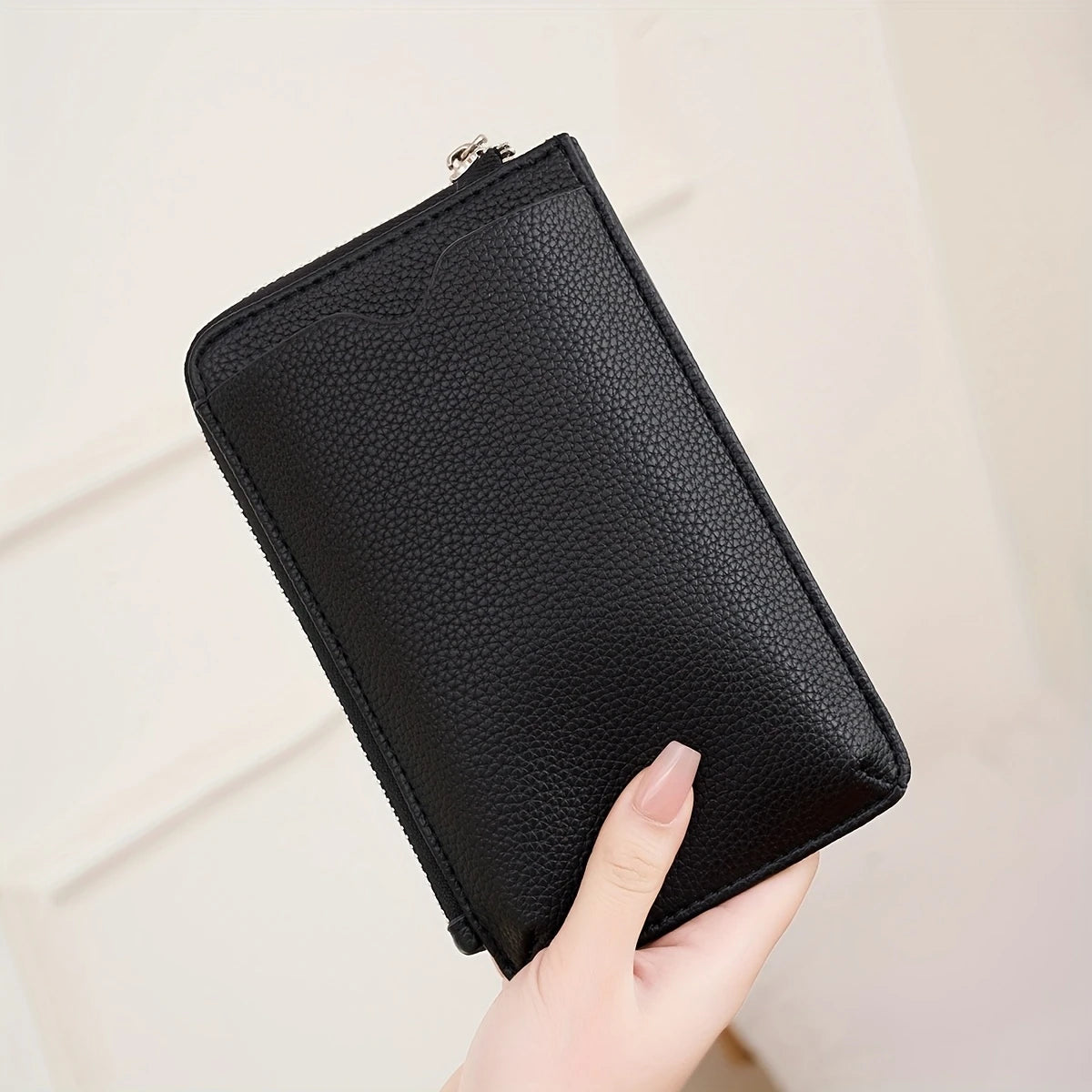 Miyin Elegant Black Zipper Wallet