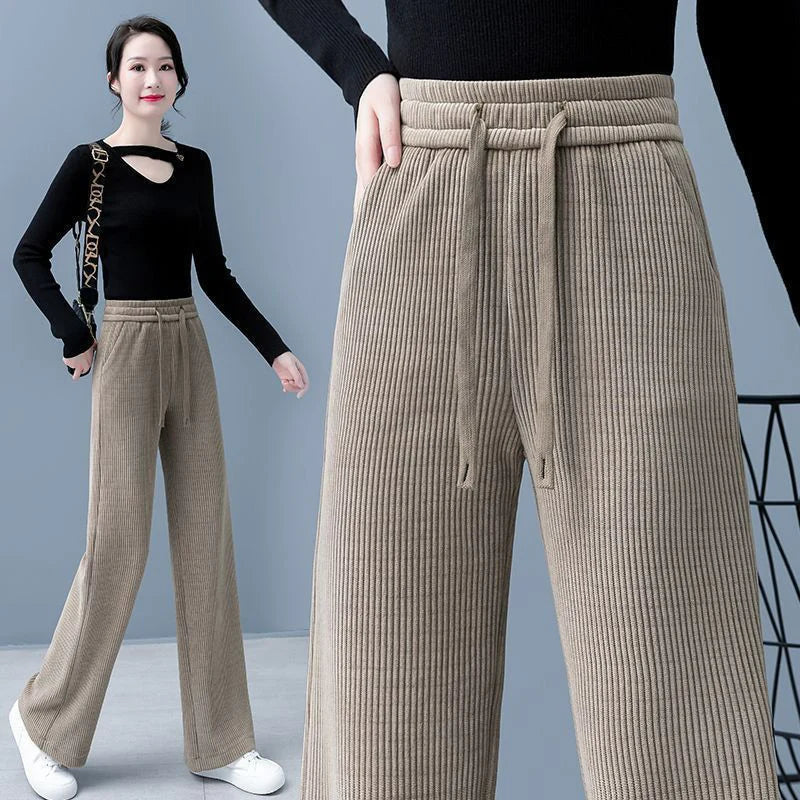 New Wide-Leg Velvet Pants – Soft, Stylish & Super Comfortable to Wear!