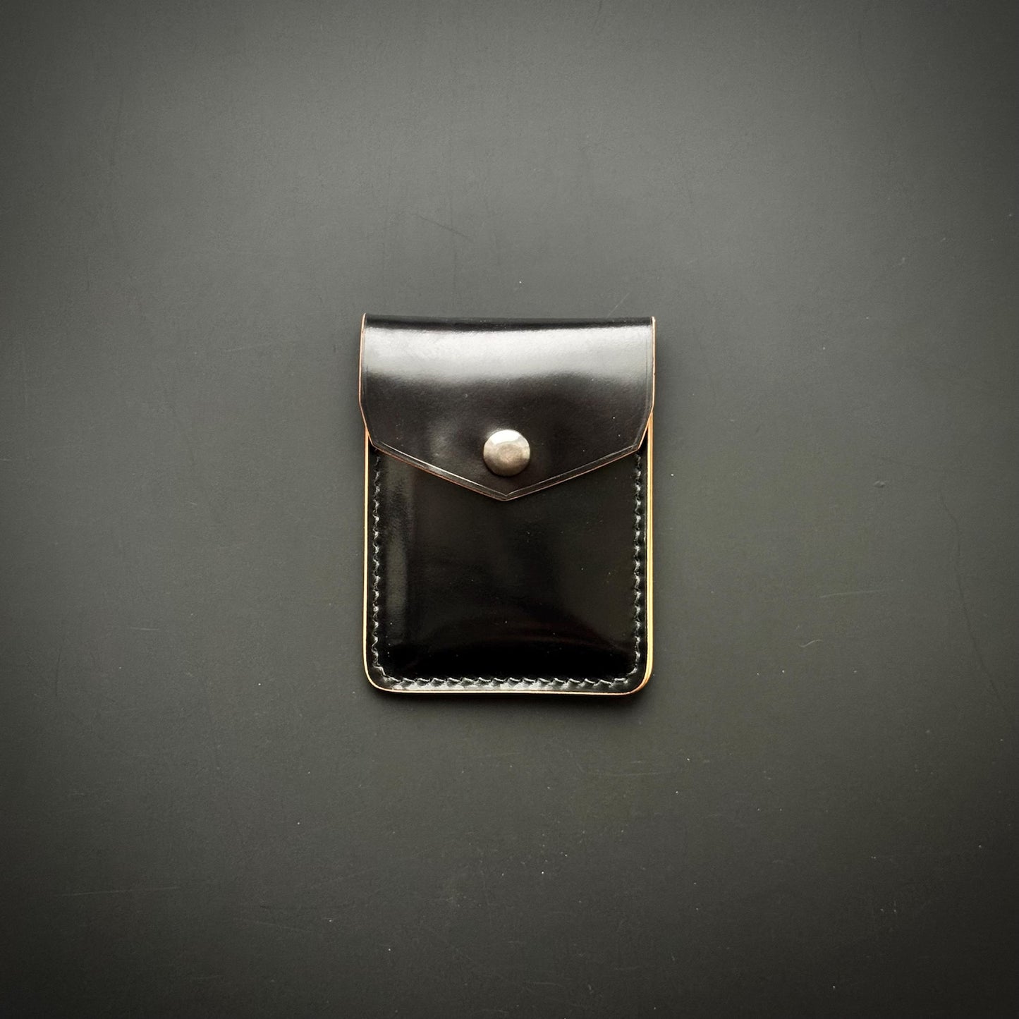 Slim Leather Wallet for Men – Minimalist Pocket Design (Black)